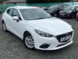 White Used 2014 Mazda 3 Hatchback | £6,995 (Good price)
