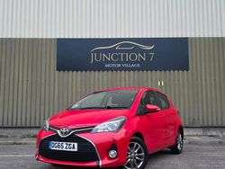 Red Used 2015 Toyota Yaris Hatchback | £4,795 (Fair price)