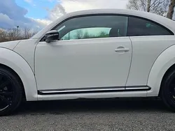 White Used 2014 VW Beetle Sportline Hatchback | £9,795 (Fair price)
