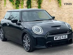 Black Used 2022 Mini Cooper S Exclusive Hatchback | £19,614 (Fair price)