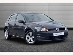 Urano grey Used 2017 VW Golf VII Edition Hatchback | £10,650 (Fair price)