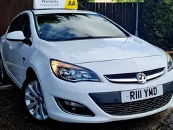 White Used 2015 Vauxhall Astra Elite Hatchback | £4,451 (Good price)