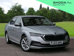 Brilliant silver metallic Used 2023 Skoda Octavia SE L Hatchback | £20,395 (Fair price)