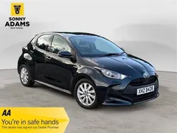 Black Used 2020 Toyota Yaris Hatchback | £11,490 (Fair price)