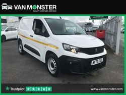 White Used 2020 Peugeot Partner MPV | £8,499 (Good price)