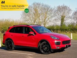 Red Used 2017 Porsche Cayenne SUV | £22,995 (Super price)
