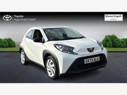 White Used 2023 Toyota Aygo X PURE SUV | £12,544