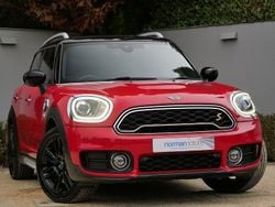 Red Used 2019 Mini Cooper Countryman Exclusive SUV | £18,995 (A bit pricey)