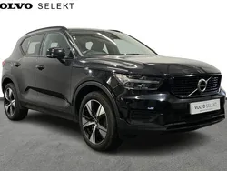 Black Used 2022 Volvo XC40 R-Design SUV | £20,350 (Fair price)
