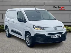 White New 2024 Fiat Doblò S MPV | £16,695 (Fair price)