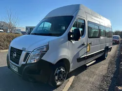 White Used 2015 Nissan NV400 Van | £7,290 (Fair price)