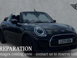 Black Used 2021 Mini Cooper Classic Hatchback | £17,058 (A bit pricey)