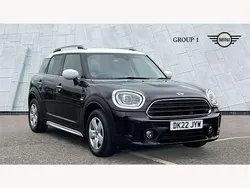 Black Used 2022 Mini Cooper Countryman Classic SUV | £19,550 (Fair price)