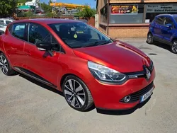Red Used 2014 Renault Clio IV Dynamique Hatchback | £2,650 (Good price)