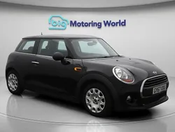 Black Used 2017 Mini ONE Hatch Hatchback | £7,700 (Good price)