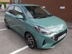 Green Used 2022 Hyundai i10 Premium Hatchback | £16,695 (Expensive)