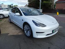 White Used 2021 Tesla Model 3 Standard Range Sedan | £14,590 (Fair price)