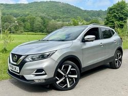 Silver Used 2018 Nissan Qashqai Tekna+ SUV | £11,995 (A bit pricey)