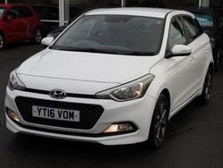 White Used 2016 Hyundai i20 SE Hatchback | £4,985 (Fair price)