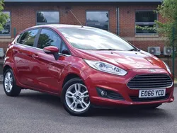 Red Used 2016 Ford Fiesta Zetec Hatchback | £9,170 (Fair price)