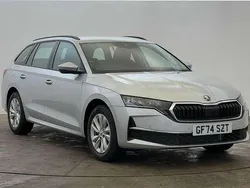 Brilliant silver metallic New 2024 Skoda Octavia SE Technology Estate | £22,395 (Good price)