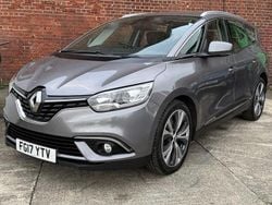 Grey Used 2017 Renault Grand Scénic IV Dynamique MPV | £9,980 (Fair price)