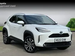 Used 2025 Toyota Yaris Hybrid Design Estate | £20,333 (Super price)