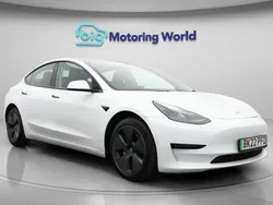 White Used 2022 Tesla Model 3 Standard Range Plus Sedan | £16,700 (Good price)