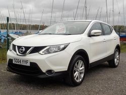 White Used 2014 Nissan Qashqai Acenta SUV | £4,595 (Fair price)