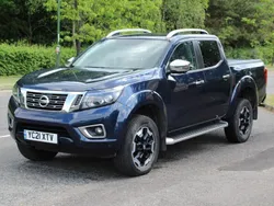 Blue Used 2021 Nissan Navara Tekna Pickup | £16,950 (Super price)