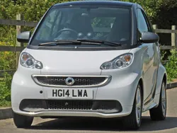 White Used 2014 Smart ForTwo Coupé Passion Coupe | £6,995 (Expensive)