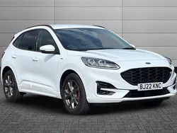Frozen white Used 2022 Ford Kuga ST-Line SUV | £21,950 (Fair price)