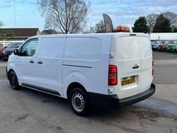White Used 2020 Vauxhall Vivaro Edition Van | £8,995 (Good price)