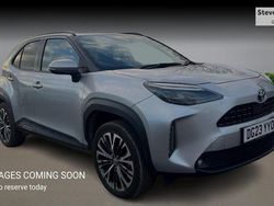 Used 2025 Toyota Yaris Hybrid Estate | £23,489 (Fair price)