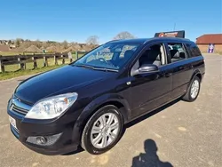 Black Used 2007 Vauxhall Astra Design Edition Estate | £2,495 (Expensive)