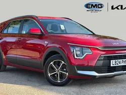 Red Used 2024 Kia Niro 2 SUV | £21,999 (Fair price)