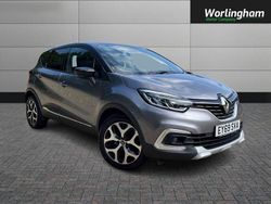 Grey/black Used 2019 Renault Captur GT-Line SUV | £12,495 (Fair price)