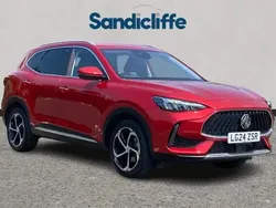 Tri coat dynamic red Used 2024 MG HS Trophy SUV | £16,454 (Good price)