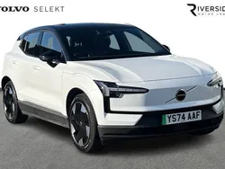 Crystal white Used 2024 Volvo EX30 Performance SUV | £32,425 (Fair price)