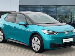 Makena turquoise premium metallic black Used 2023 VW ID.3 Pro Hatchback | £19,187 (A bit pricey)