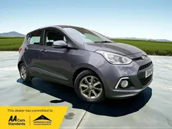 Grey Used 2014 Hyundai i10 Premium Hatchback | £2,995 (Fair price)