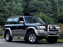 Green/beige Used 2002 Nissan Patrol SE SUV | £9,995