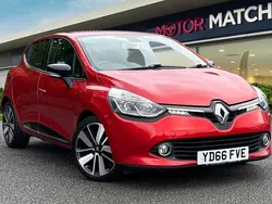 Red Used 2016 Renault Clio IV Dynamique Hatchback | £6,700 (Fair price)