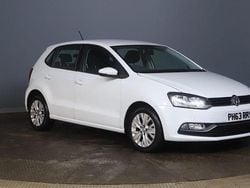 White Used 2015 VW Polo SE Hatchback | £5,490 (Fair price)