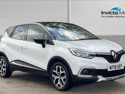 White/black Used 2019 Renault Captur GT-Line SUV | £9,347 (Fair price)