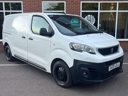 White Used 2020 Peugeot Expert Van | £6,900 (Good price)