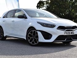 White Used 2025 Kia Ceed GT-Line Hatchback | £21,709 (Fair price)