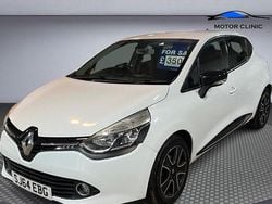 White Used 2014 Renault Clio IV Dynamique Hatchback | £3,500 (Fair price)