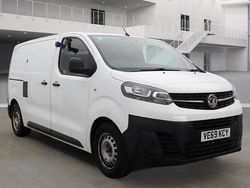 White Used 2019 Vauxhall Vivaro Edition Van | £7,525 (Fair price)
