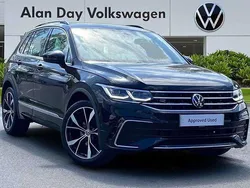 Black Used 2023 VW Tiguan R-line Edition SUV | £28,295 (Fair price)